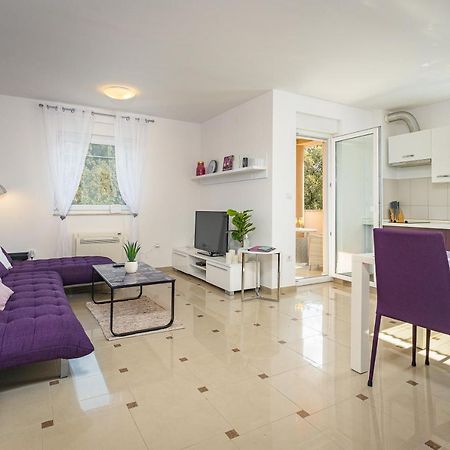 באניולה Seaside Apartment Lara מראה חיצוני תמונה